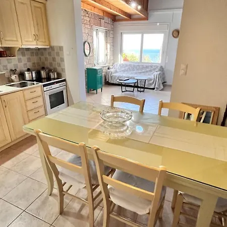 Πανσιόν πελαγία Koróni